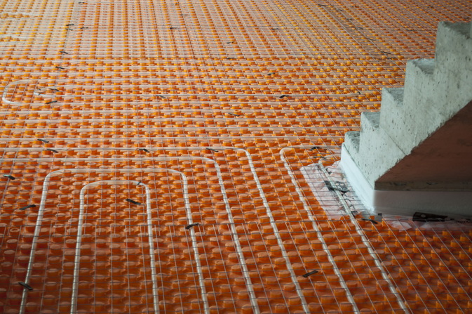 Underfloor heating installation